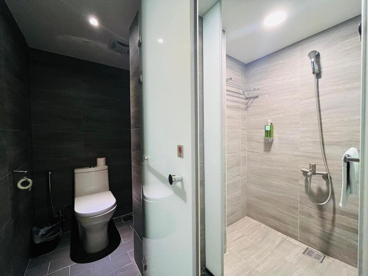 Home Rest Hotel Taitung Bagian luar foto