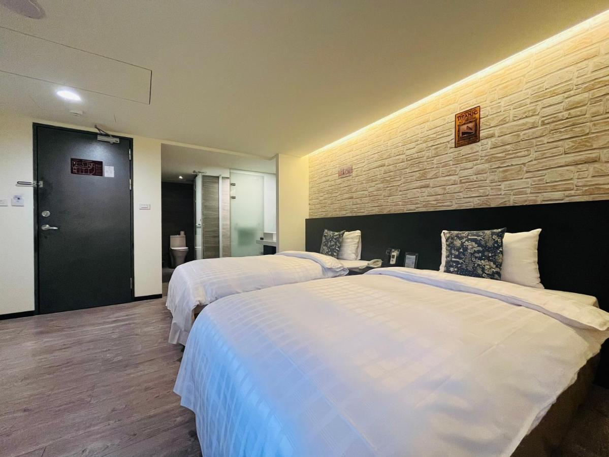 Home Rest Hotel Taitung Bagian luar foto
