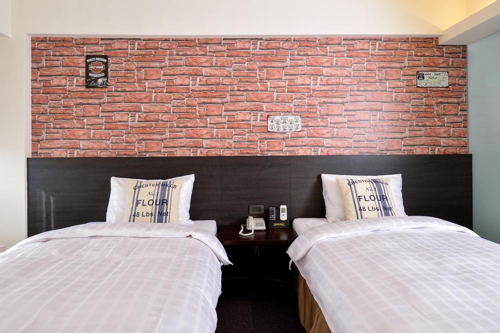 Home Rest Hotel Taitung Bagian luar foto