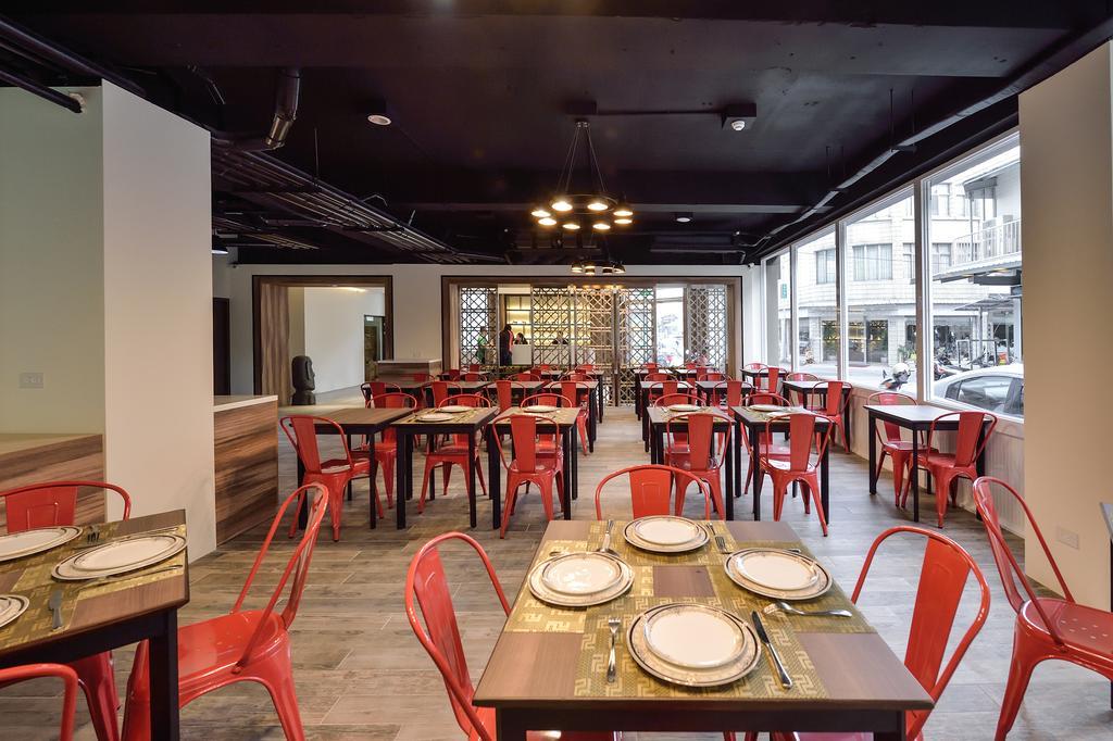 Home Rest Hotel Taitung Bagian luar foto