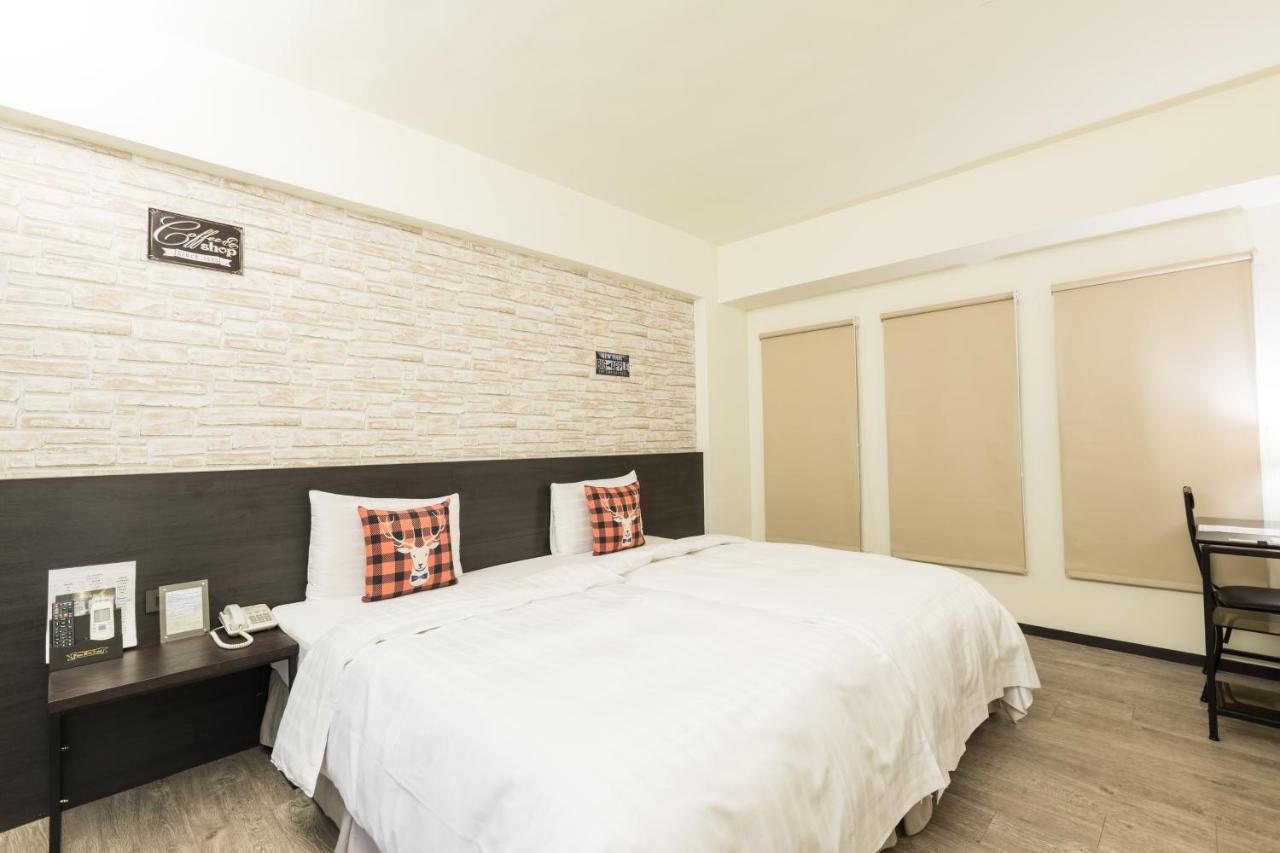 Home Rest Hotel Taitung Bagian luar foto